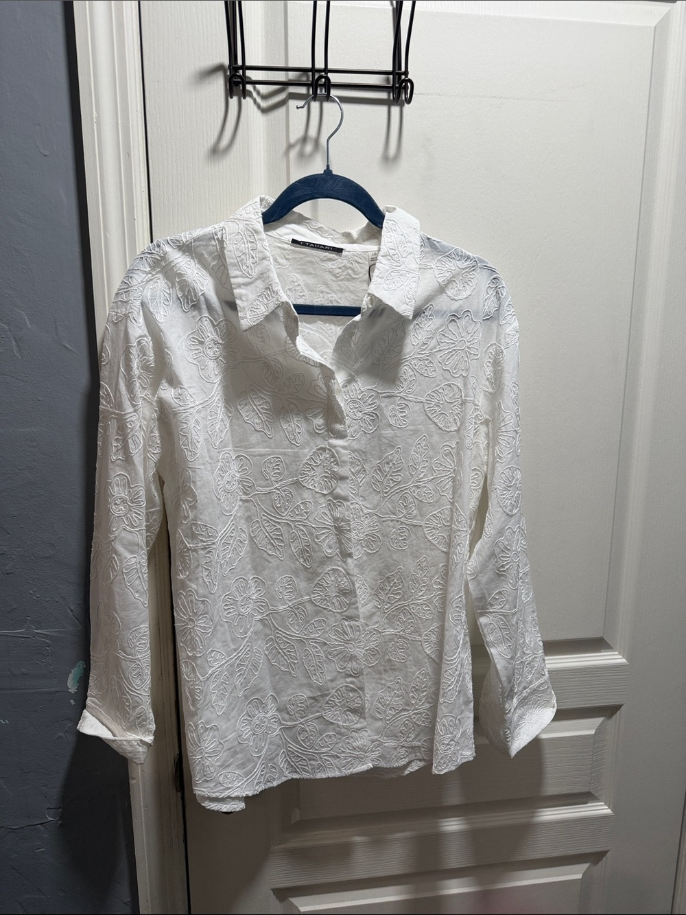 Tahari White Floral Embroidered Button-Down Shirt